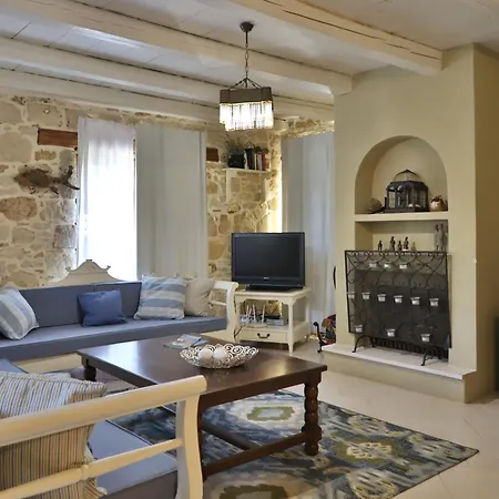Petite Olive House Holiday home