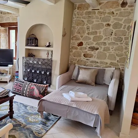 Petite Olive House Holiday home